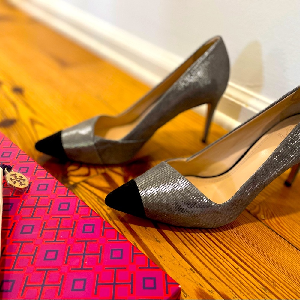 Tory Burch Shaila heels in pewter/black, size 7.5